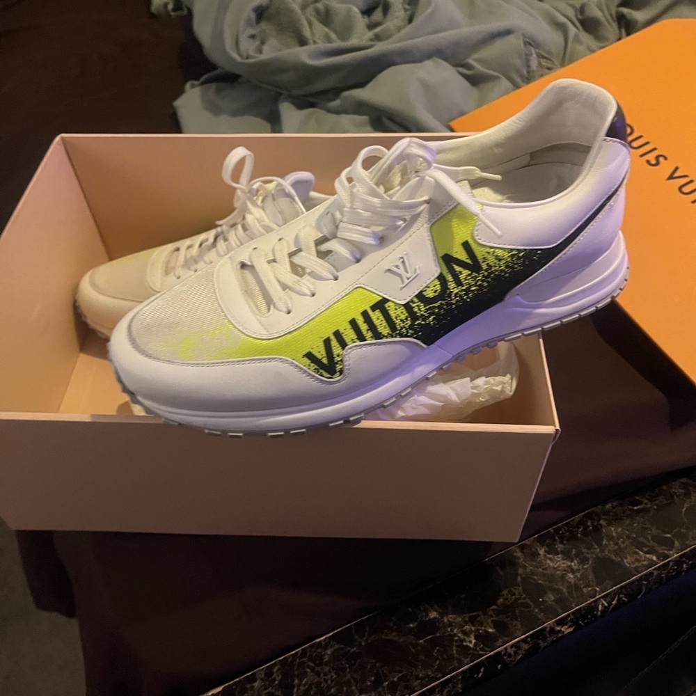 Louis Vuitton White and Neon Yellow Men’s Sneakers - Picture 3 of 3